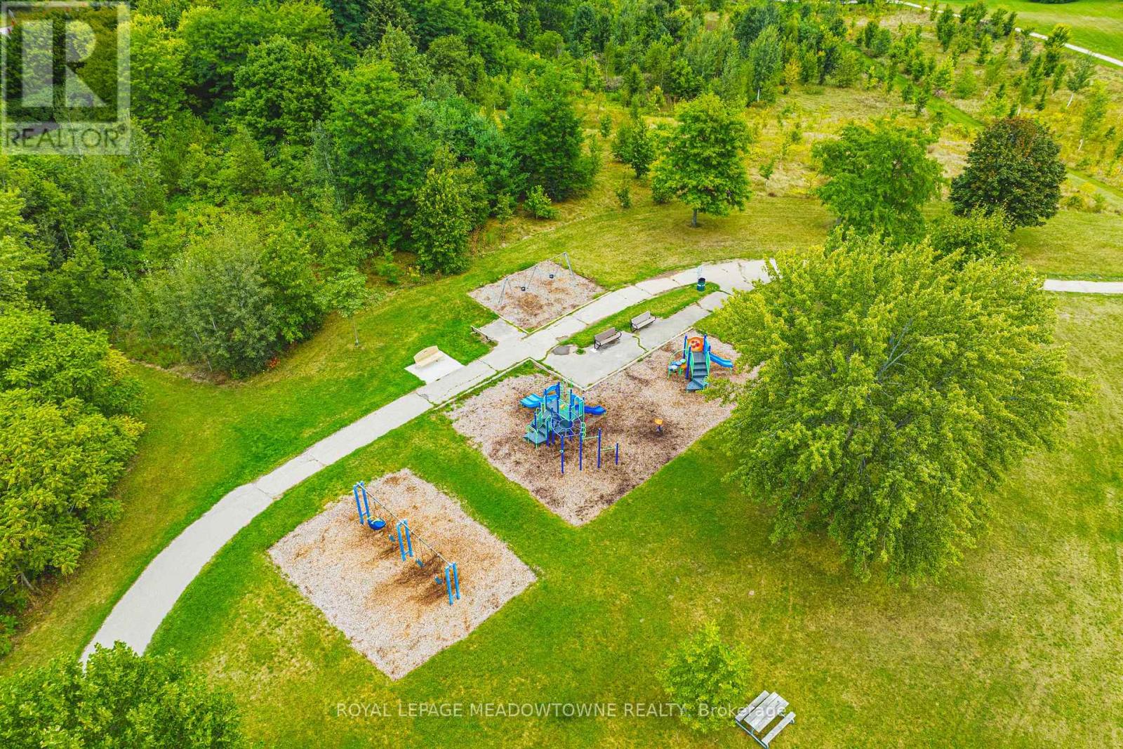 Photo 43 of 116 Dyer Court, Cambridge ON