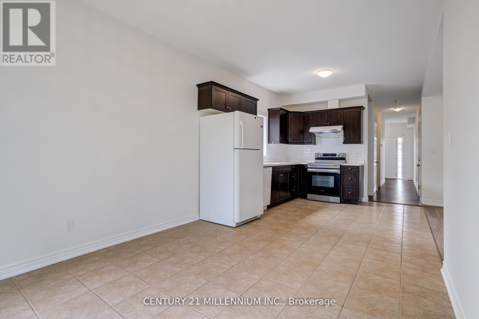 Photo 15 of 38 Kent Street, St Catharines ON