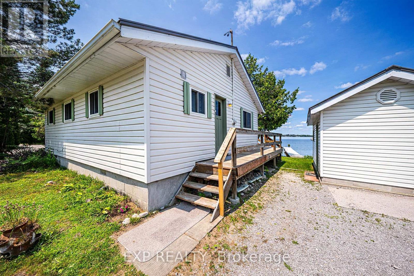Photo 6 of 12 Cedar Point Road, Kawartha Lakes ON