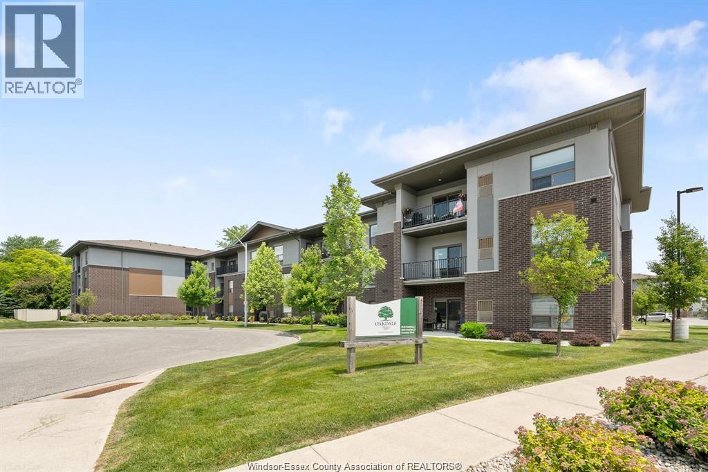 Photo 1 of 5840 Newman Boulevard Unit 321, Lasalle ON