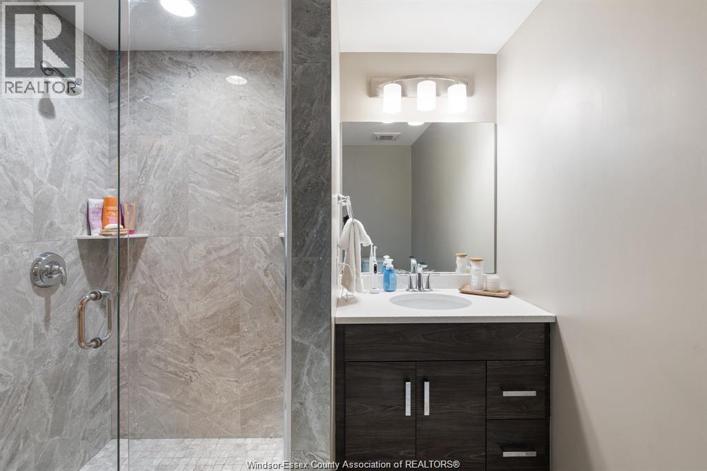 Photo 25 of 5840 Newman Boulevard Unit 321, Lasalle ON