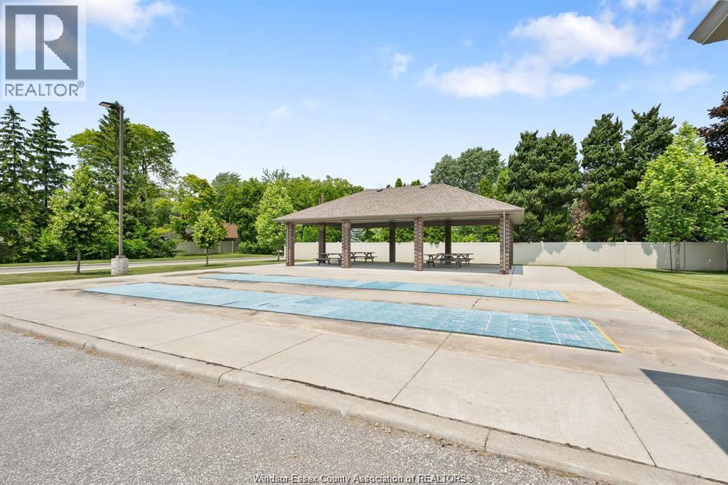 Photo 37 of 5840 Newman Boulevard Unit 321, Lasalle ON