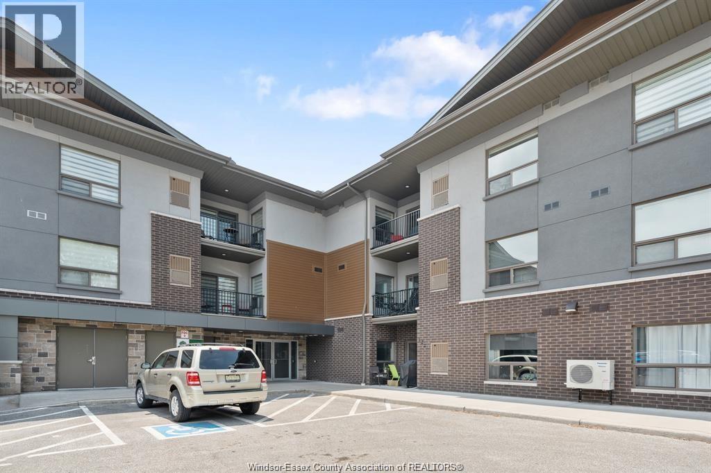Photo 41 of 5840 Newman Boulevard Unit 321, Lasalle ON