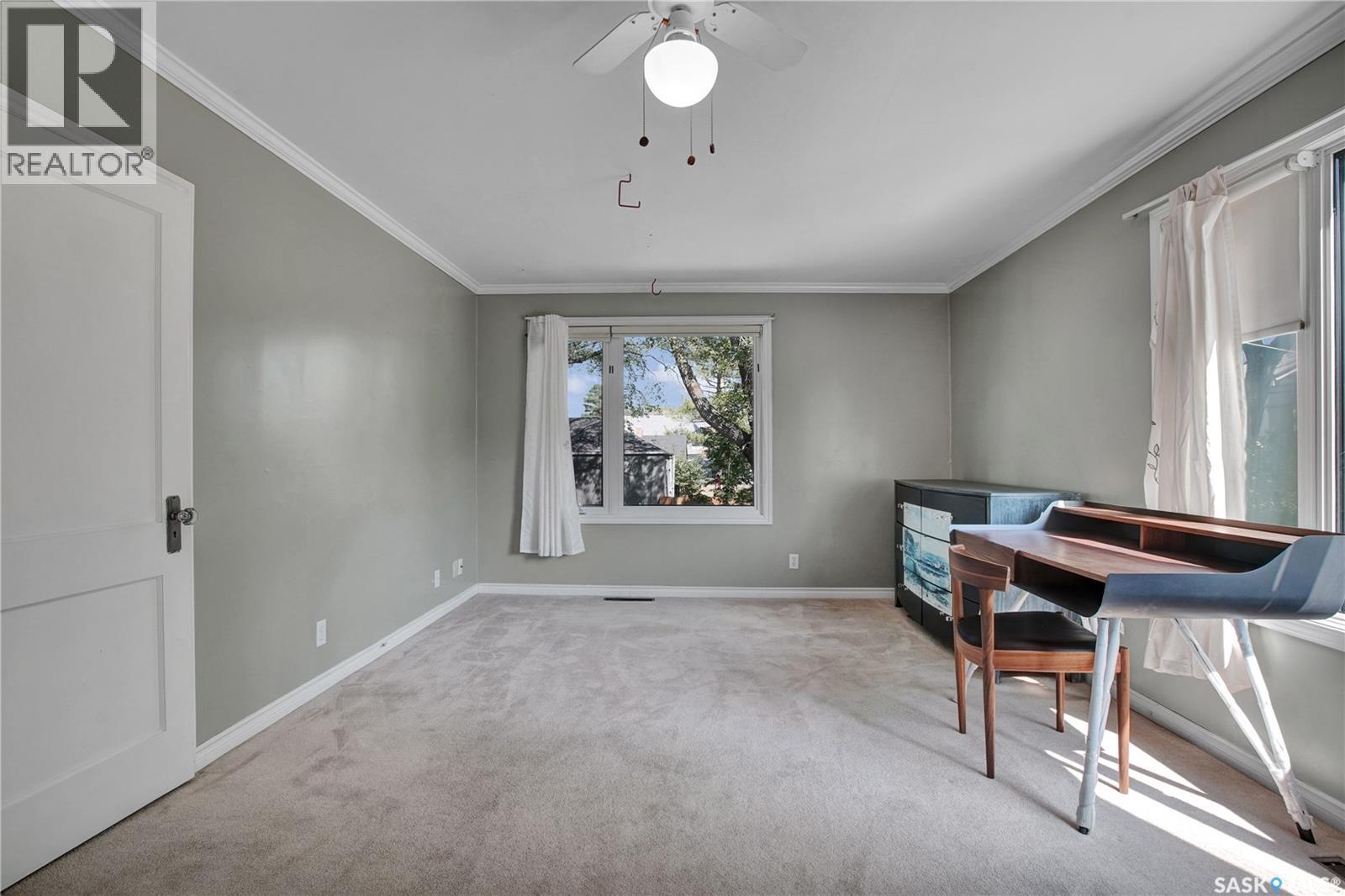 Photo 11 of 1301 Broadway Avenue, Saskatoon SK