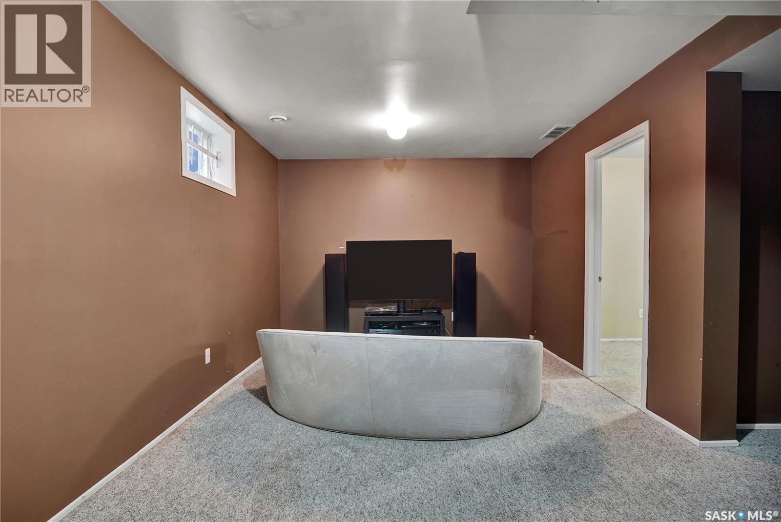 Photo 16 of 1301 Broadway Avenue, Saskatoon SK