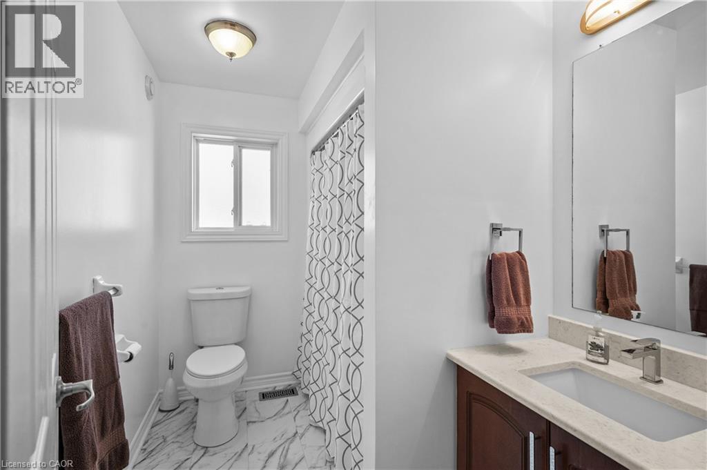 Photo 22 of 193 Glenariff Drive, Hamilton ON