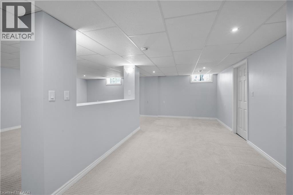 Photo 35 of 193 Glenariff Drive, Hamilton ON