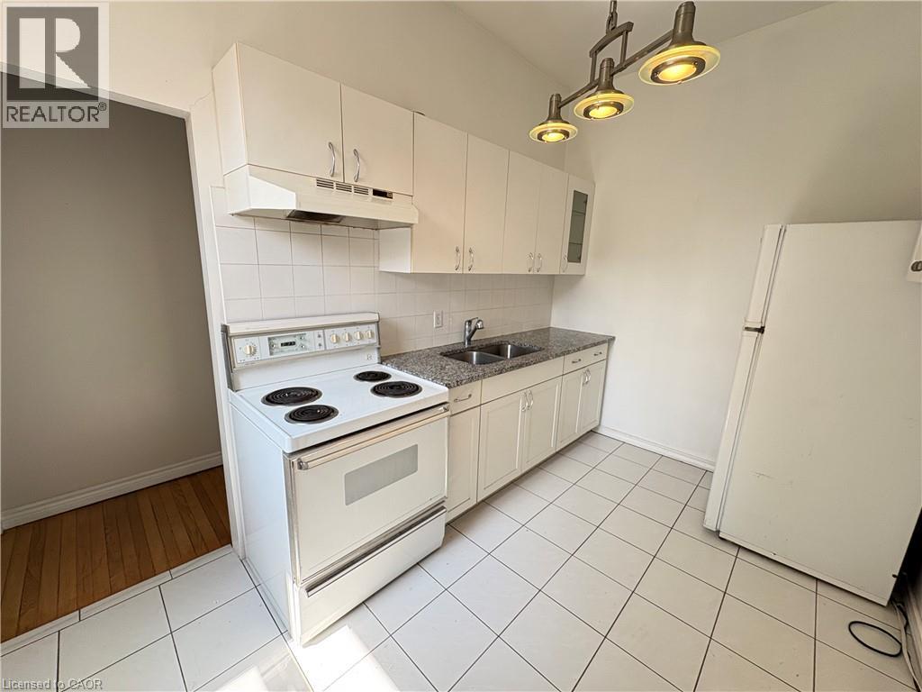 Photo 1 of 55 Barton Street W Unit 3, Hamilton ON