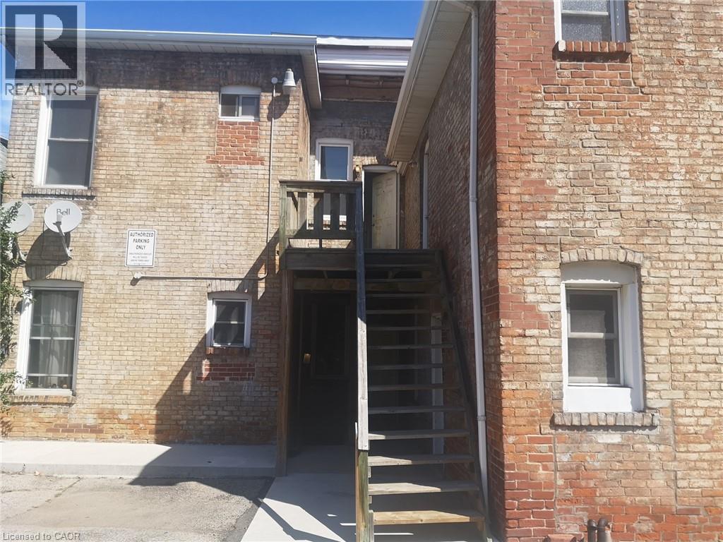 Photo 9 of 55 Barton Street W Unit 3, Hamilton ON