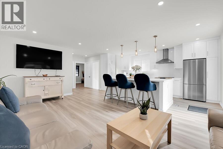 Photo 15 of 515 Upper James Street, Hamilton ON