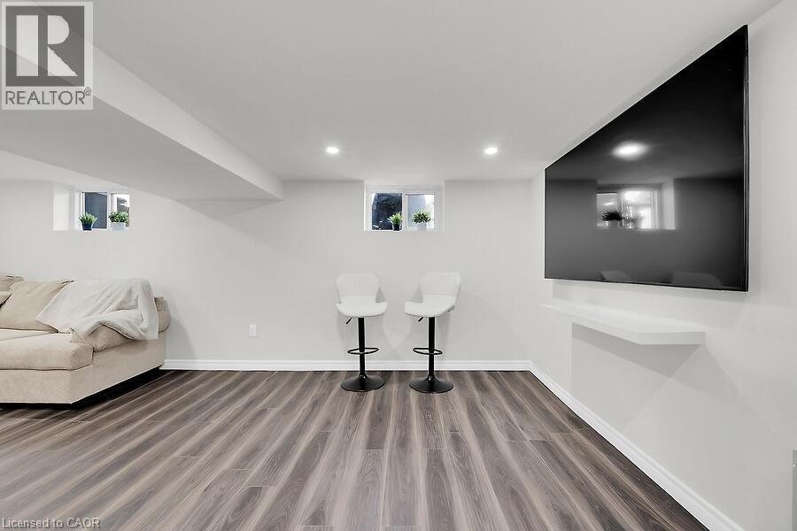 Photo 24 of 515 Upper James Street, Hamilton ON