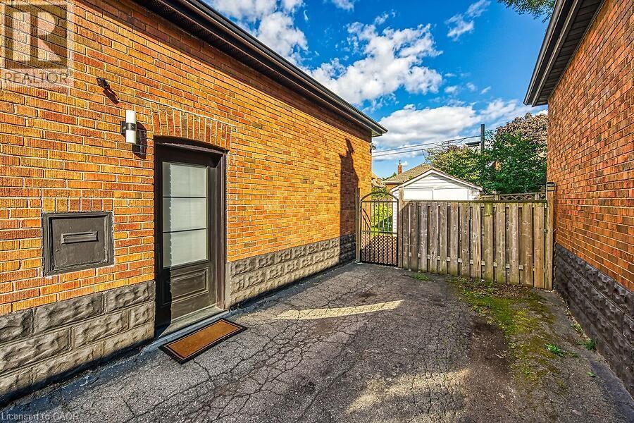 Photo 31 of 515 Upper James Street, Hamilton ON