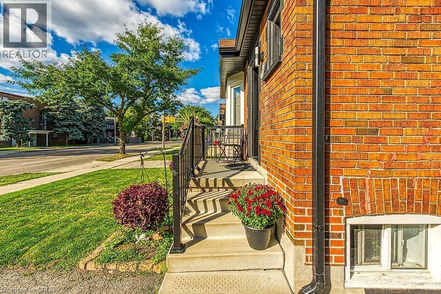Photo 38 of 515 Upper James Street, Hamilton ON