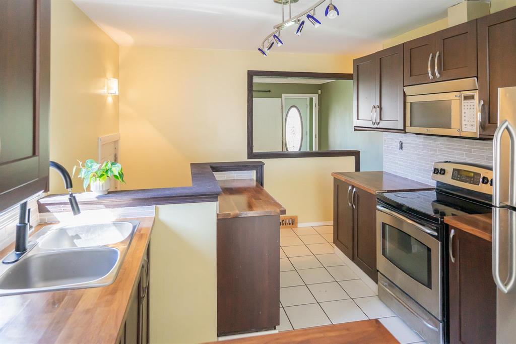 Photo 17 of 1067 Clifton Street, Winnipeg MB