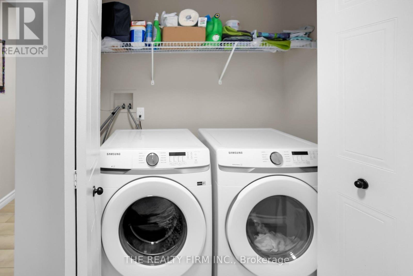 Photo 15 of 16 601 Grenfell Drive, London North ON