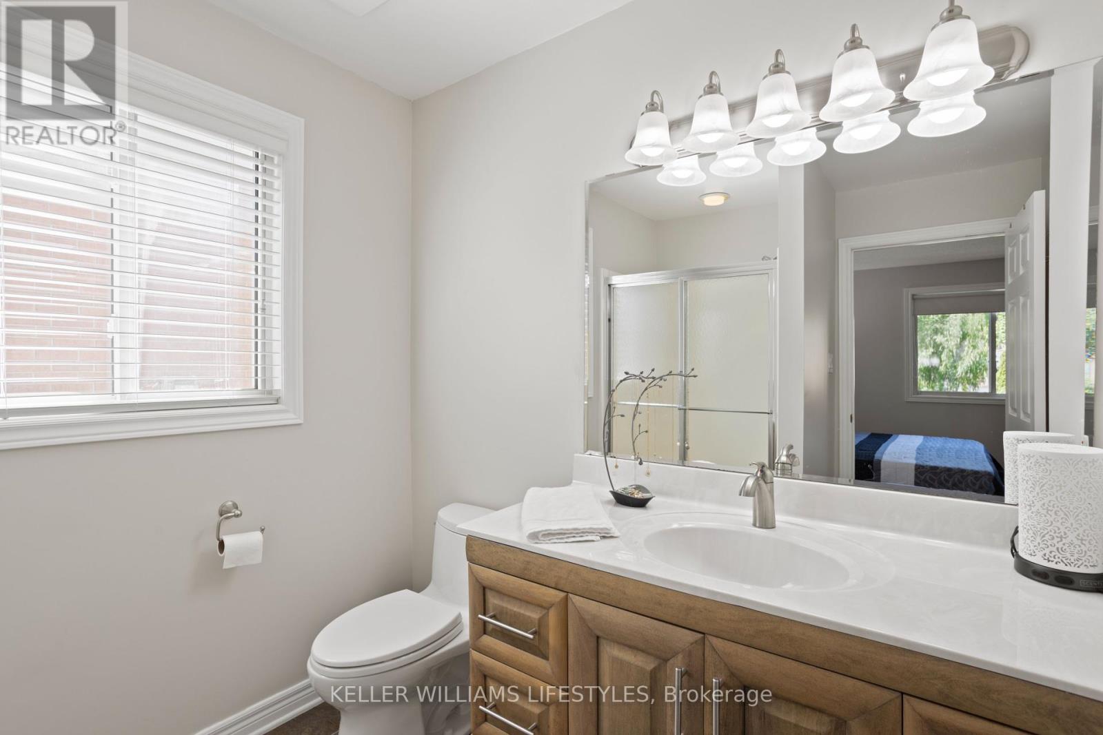 Photo 19 of 320 Mcgarrell Drive, London North ON