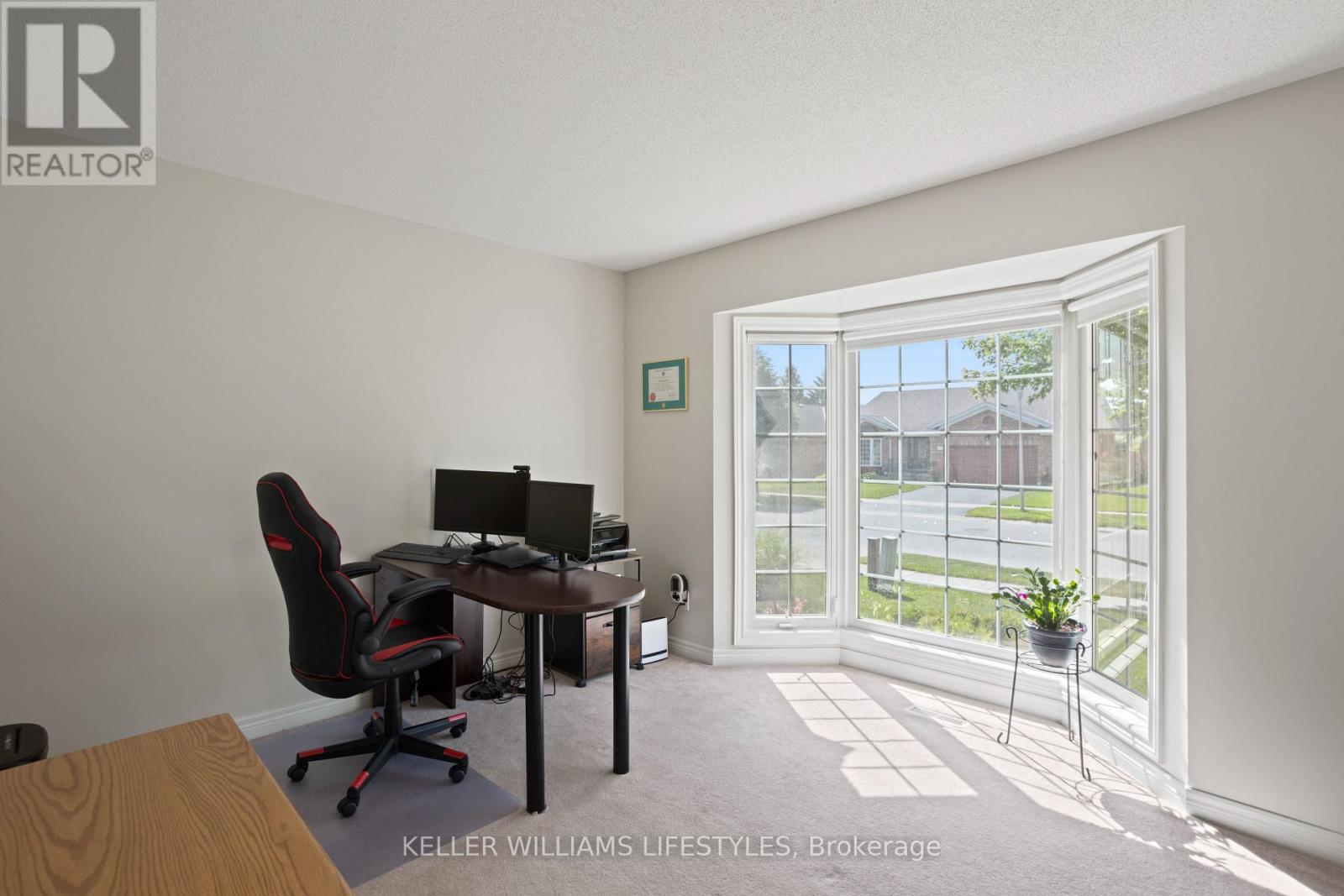 Photo 22 of 320 Mcgarrell Drive, London North ON