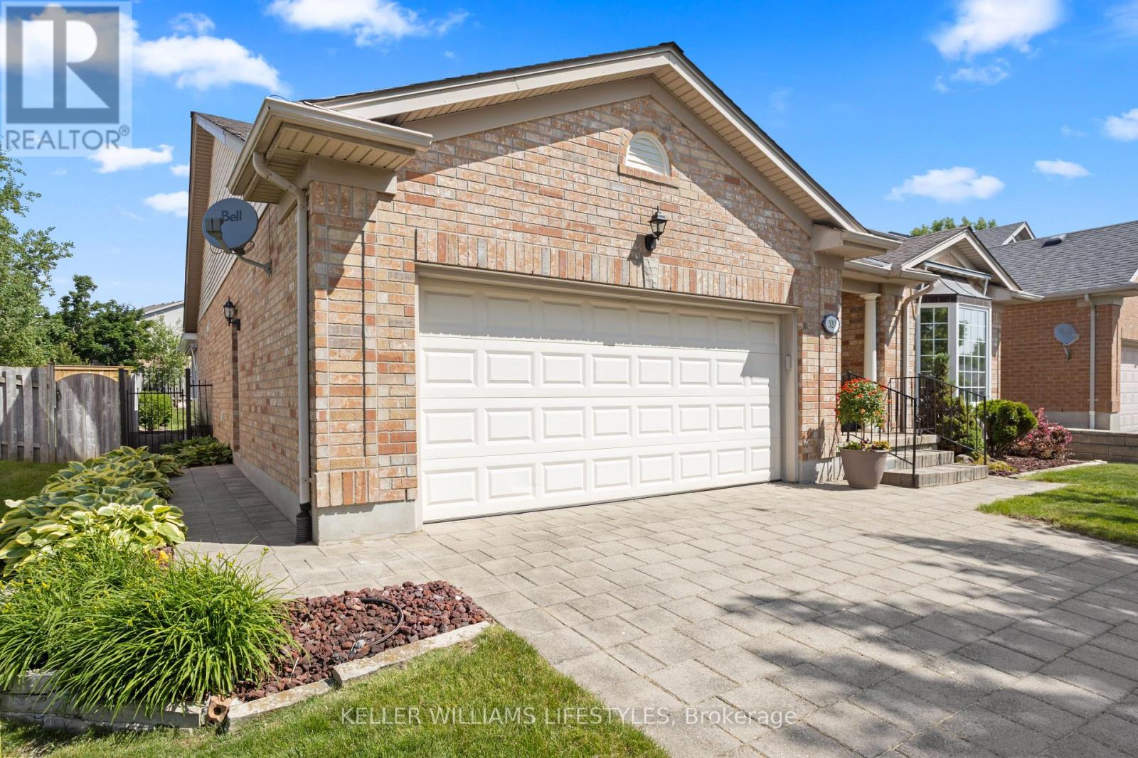 Photo 42 of 320 Mcgarrell Drive, London North ON