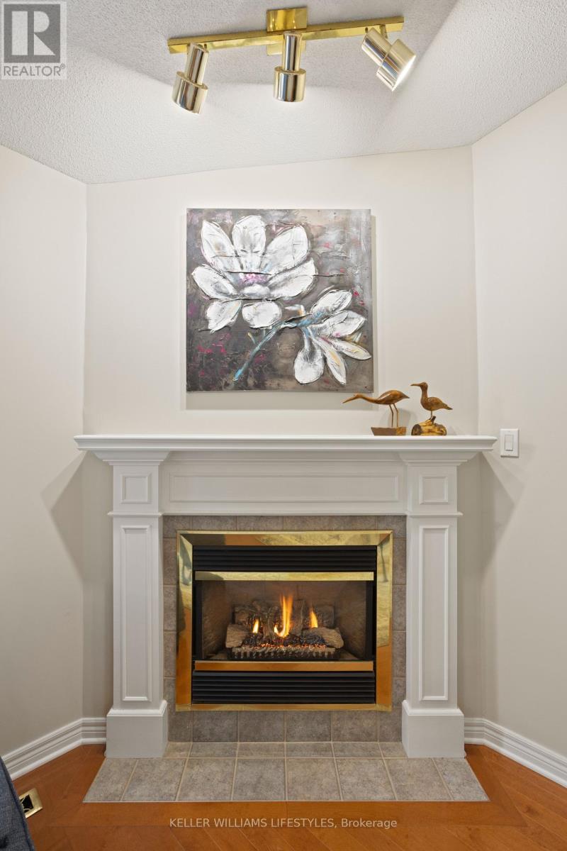 Photo 8 of 320 Mcgarrell Drive, London North ON
