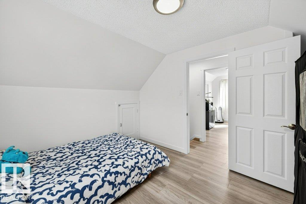 Photo 24 of 12247 107 St Nw Nw, Edmonton AB