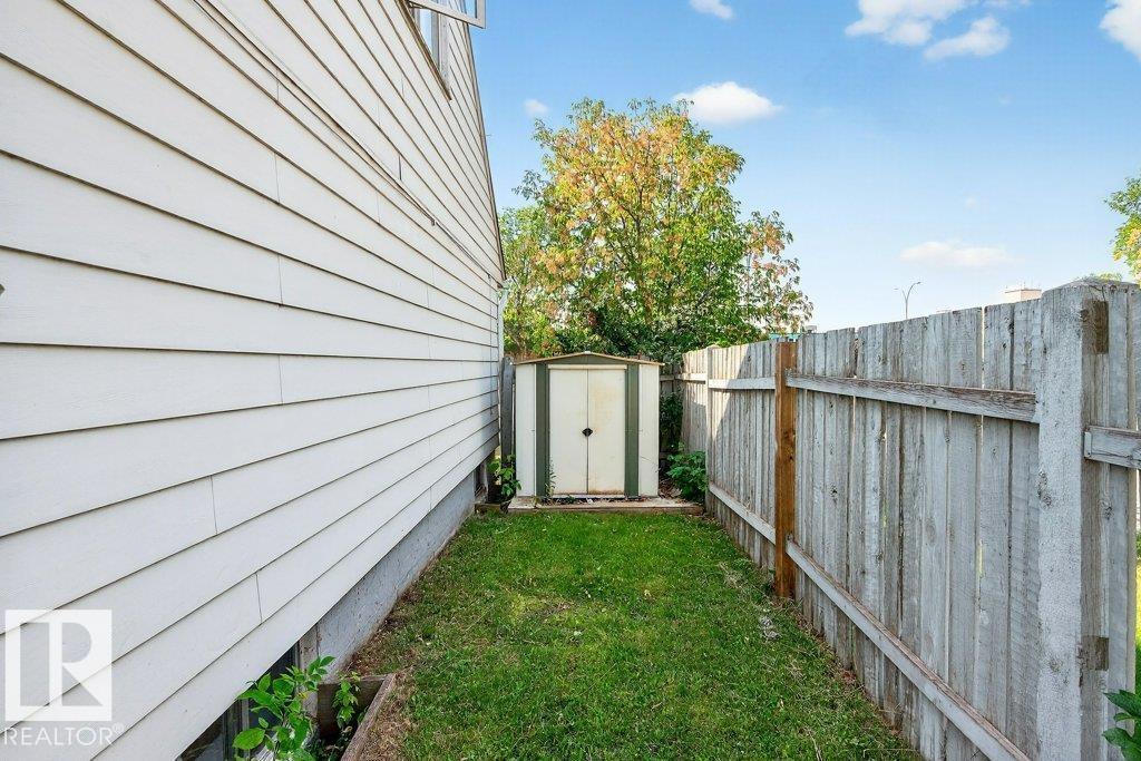 Photo 37 of 12247 107 St Nw Nw, Edmonton AB