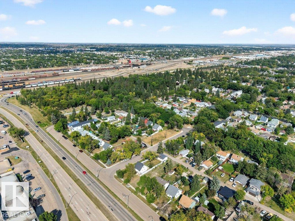 Photo 49 of 12247 107 St Nw Nw, Edmonton AB