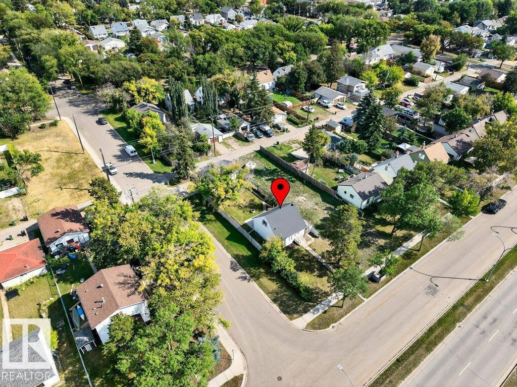 Photo 54 of 12247 107 St Nw Nw, Edmonton AB