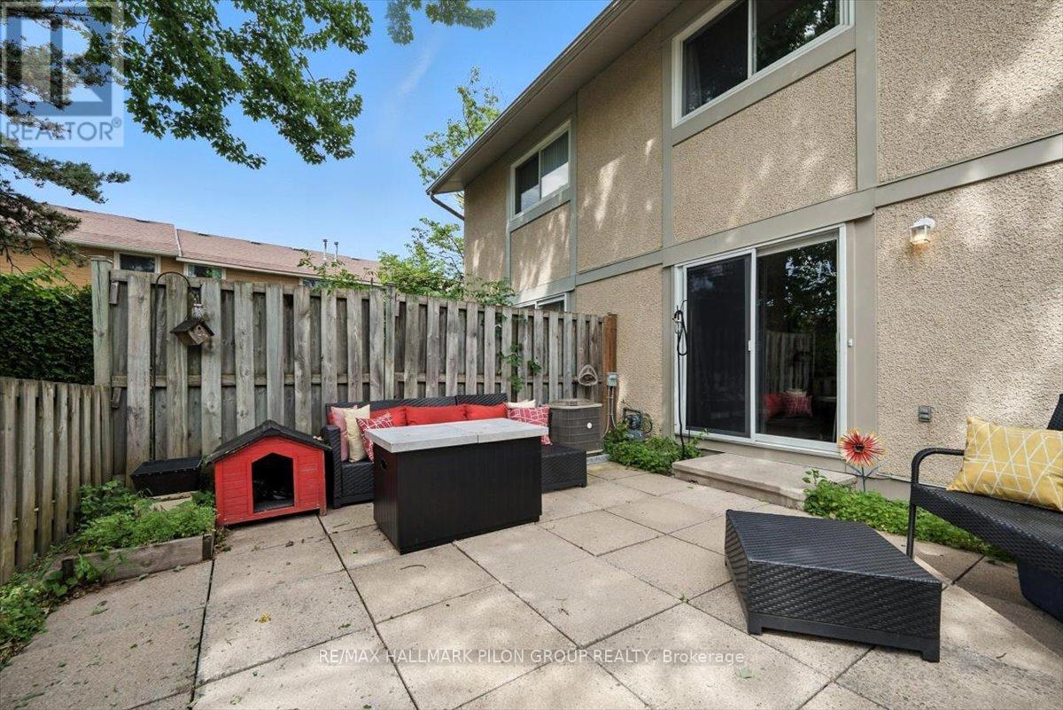 Photo 19 of 1417 Ballard Court, Ottawa ON
