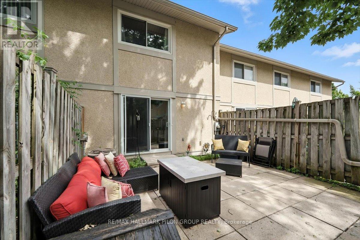 Photo 20 of 1417 Ballard Court, Ottawa ON
