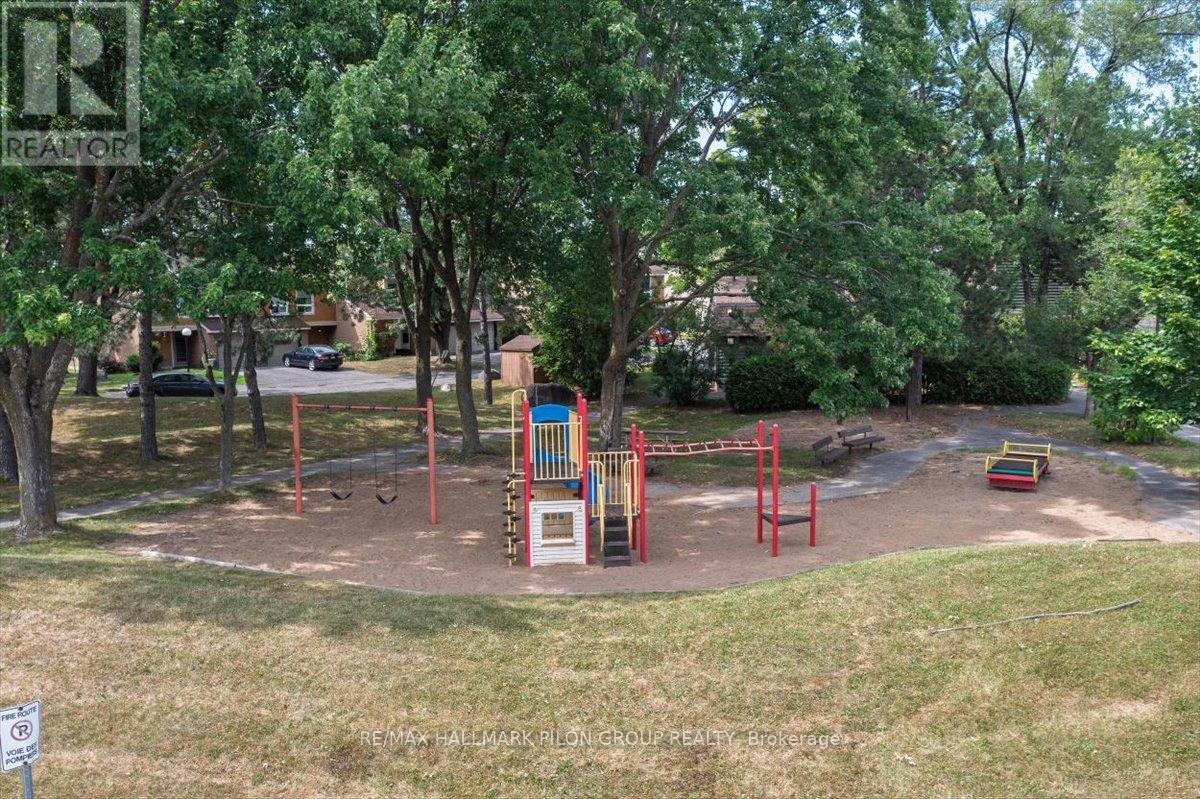 Photo 21 of 1417 Ballard Court, Ottawa ON