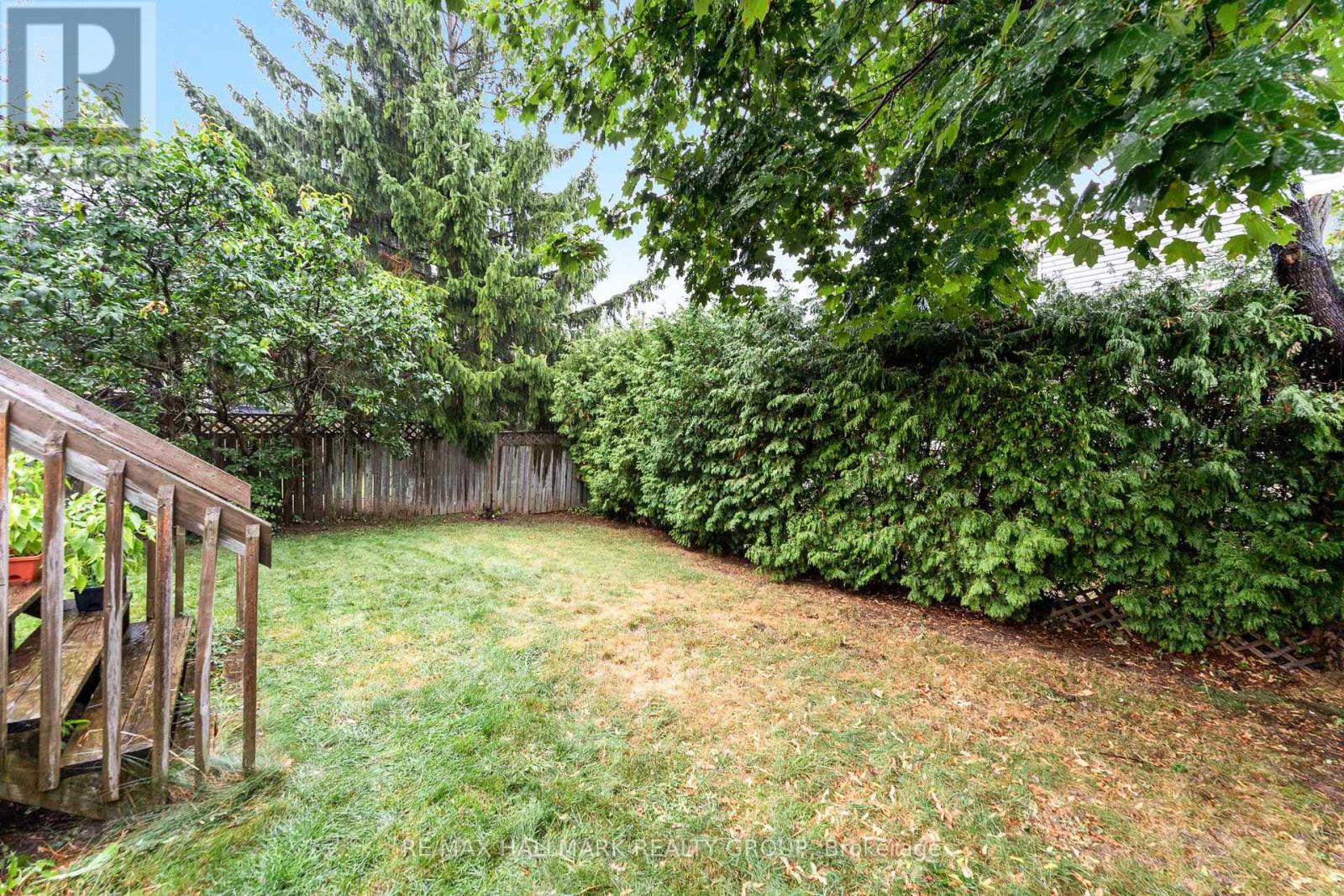 Photo 46 of 59 Shearer Crescent, Ottawa ON