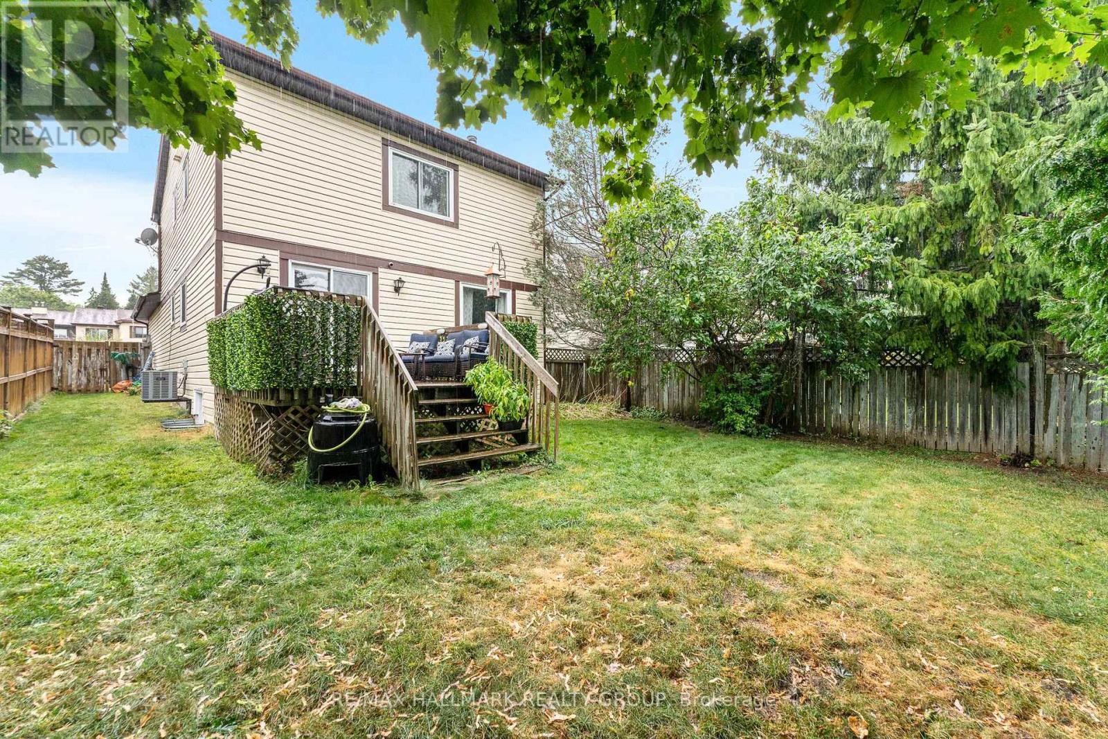 Photo 47 of 59 Shearer Crescent, Ottawa ON