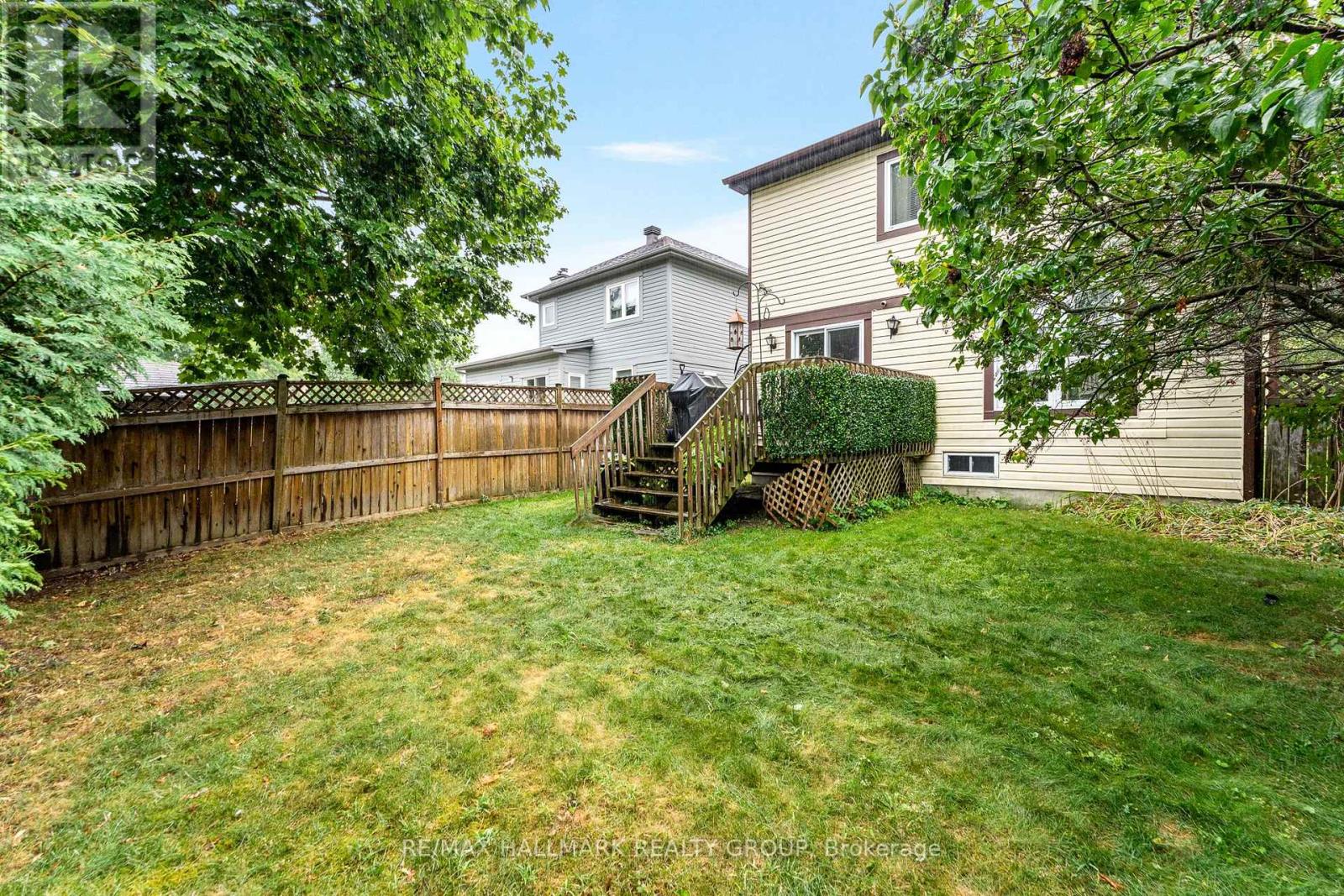 Photo 48 of 59 Shearer Crescent, Ottawa ON