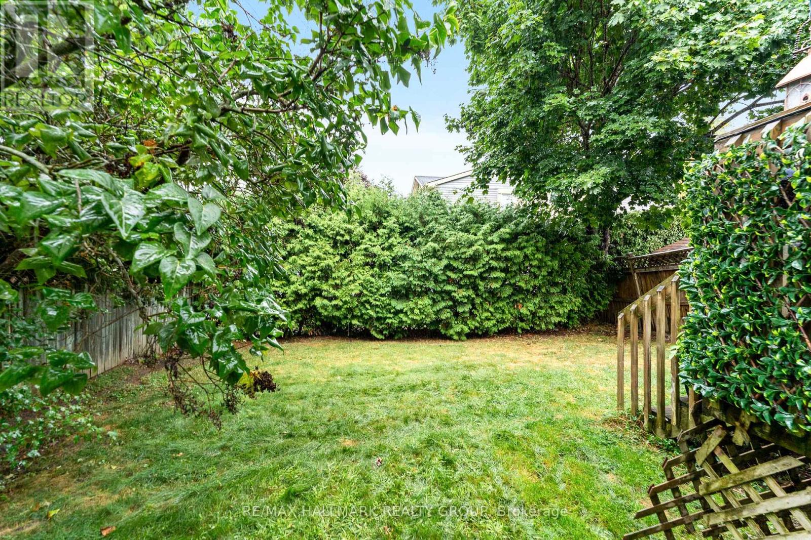 Photo 49 of 59 Shearer Crescent, Ottawa ON