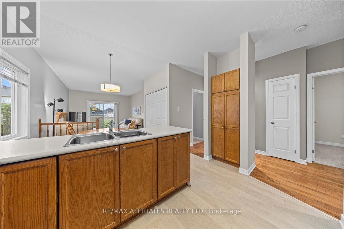 Photo 16 of 1147 Mulder Avenue, Ottawa ON