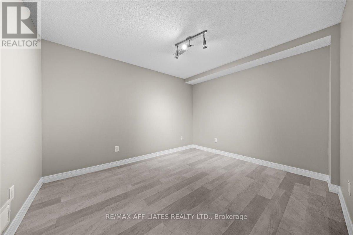 Photo 33 of 1147 Mulder Avenue, Ottawa ON