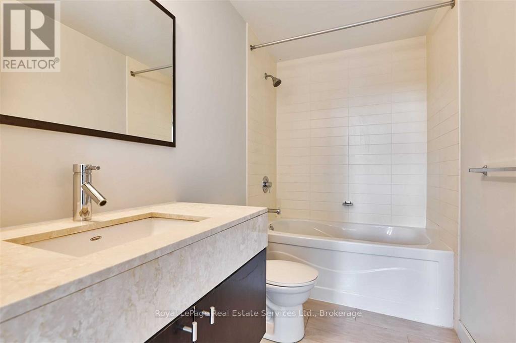 Photo 15 of 713 21 Nelson Street, Toronto ON