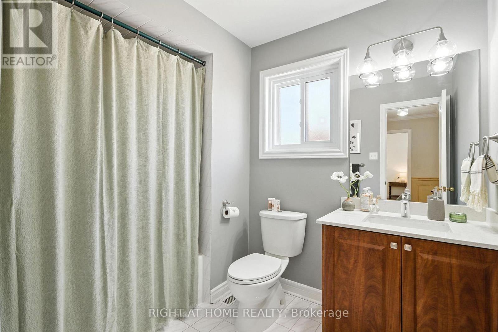 Photo 34 of 91 Havelock Gate, Markham ON