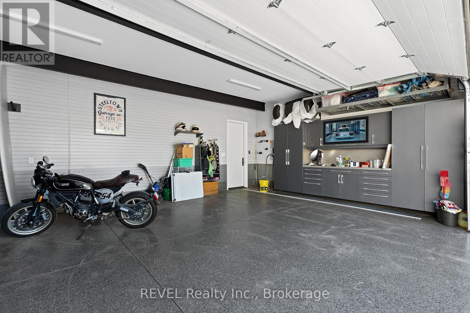 Photo 45 of 3543 King Street, Lincoln ON