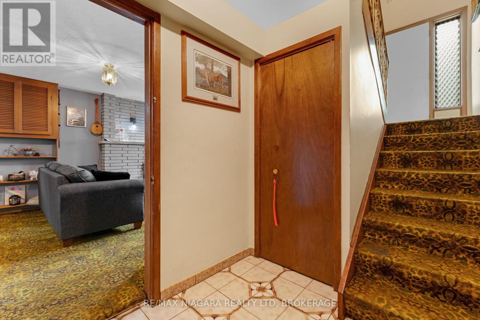 Photo 24 of 116 Pine Drive, Hamilton ON