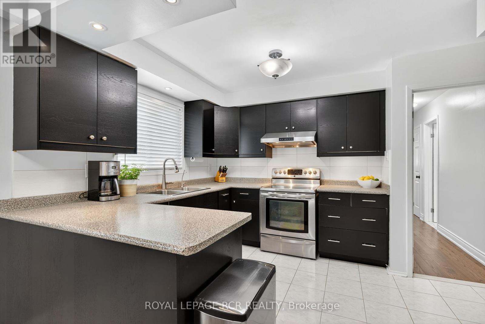 Photo 9 of 19 Navaho Drive, Toronto ON