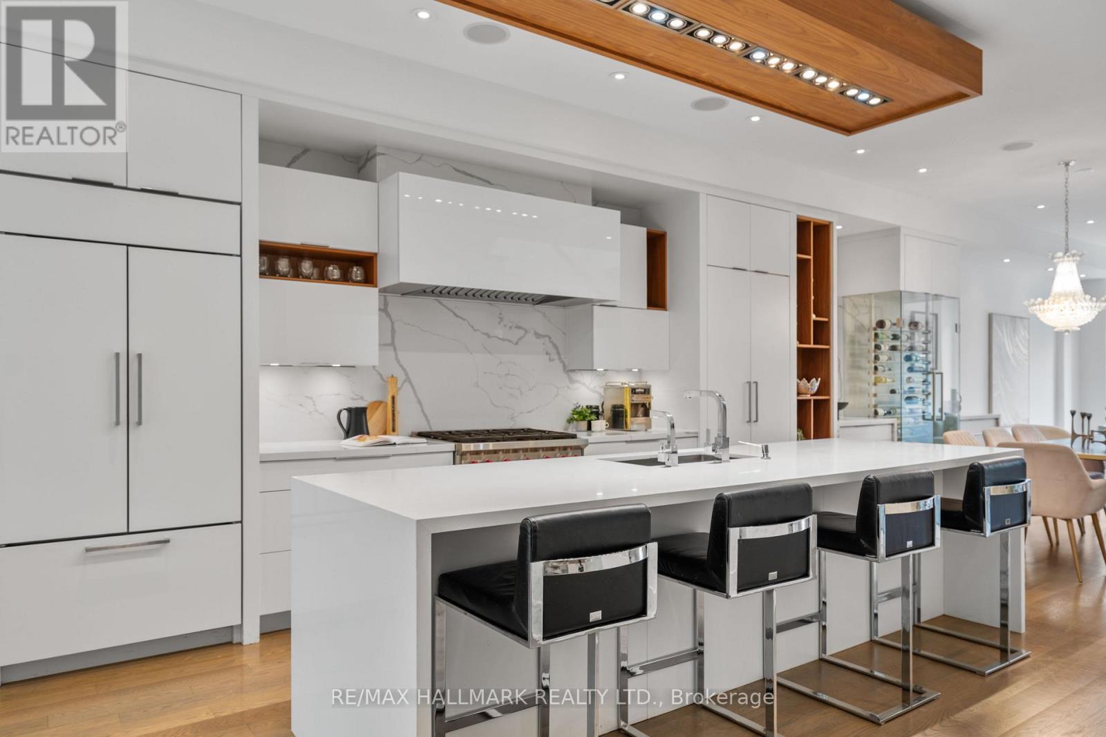 Photo 16 of 62 St Germain Avenue, Toronto ON