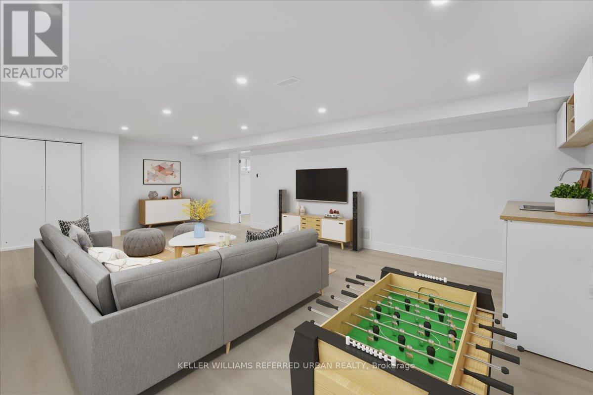 Photo 30 of 297 Betty Ann Drive, Toronto ON