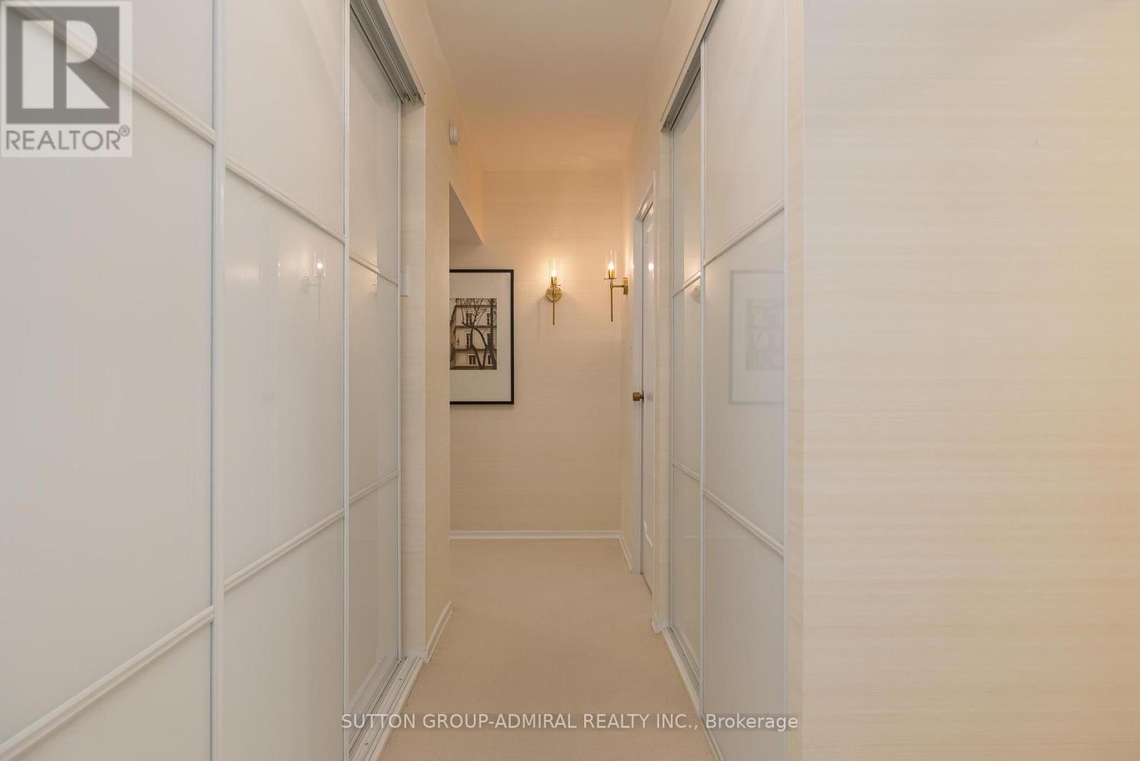 Photo 25 of 202 10 Prue Avenue, Toronto ON