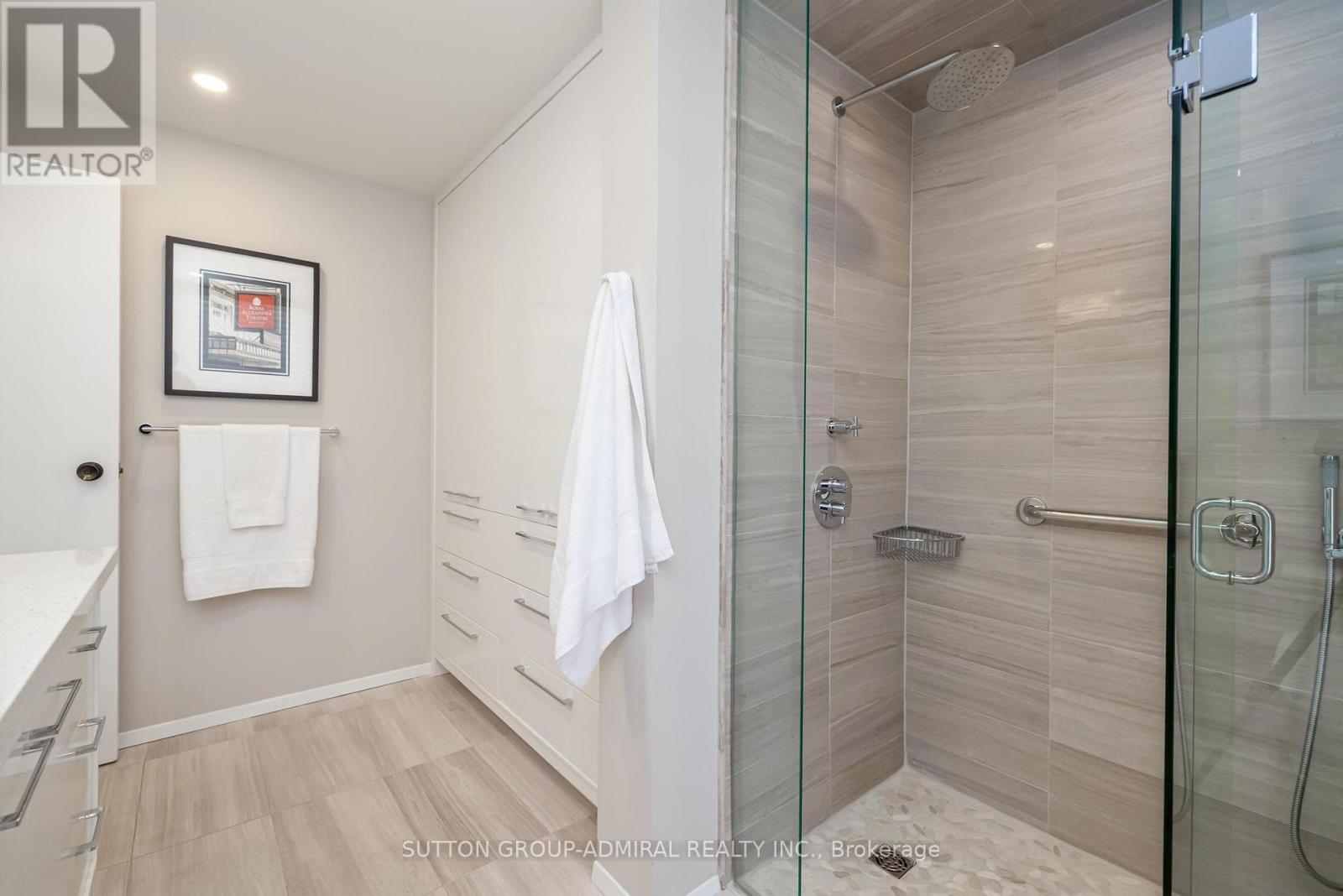 Photo 31 of 202 10 Prue Avenue, Toronto ON