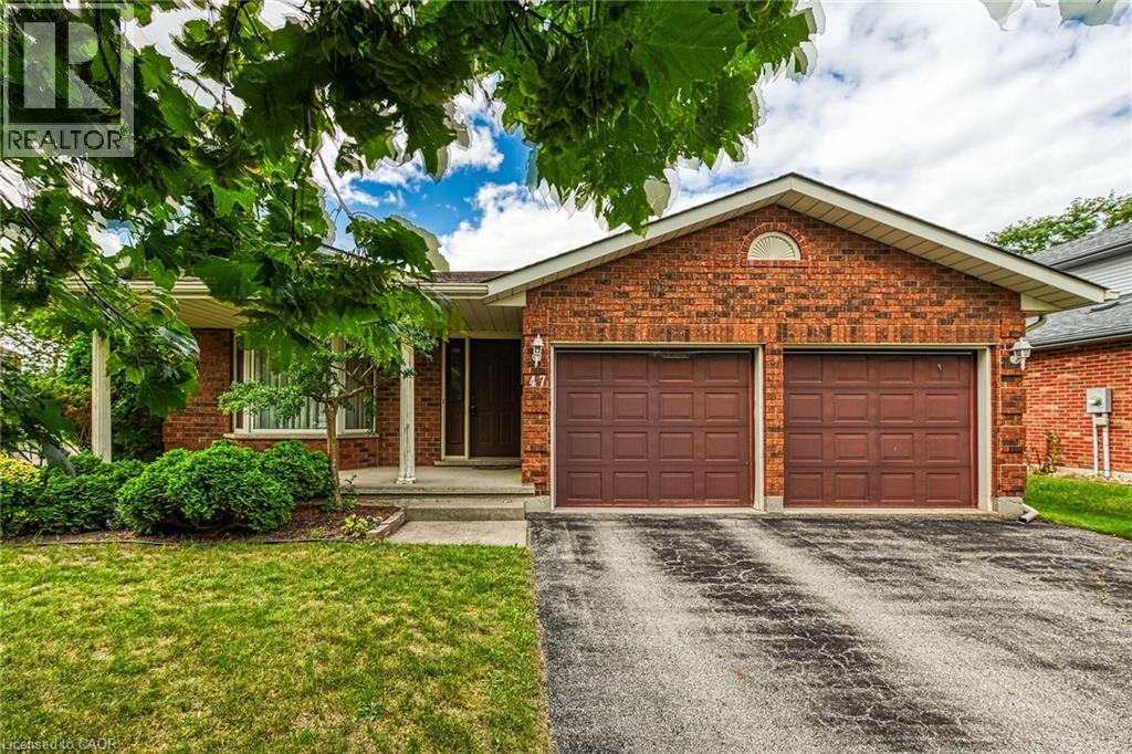 Photo 1 of 47 Falls Crescent, Simcoe ON