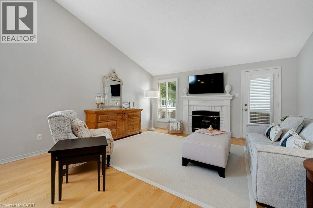 Photo 12 of 15 Quinte Crescent Unit 15, Kitchener ON