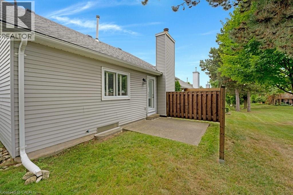 Photo 31 of 15 Quinte Crescent Unit 15, Kitchener ON