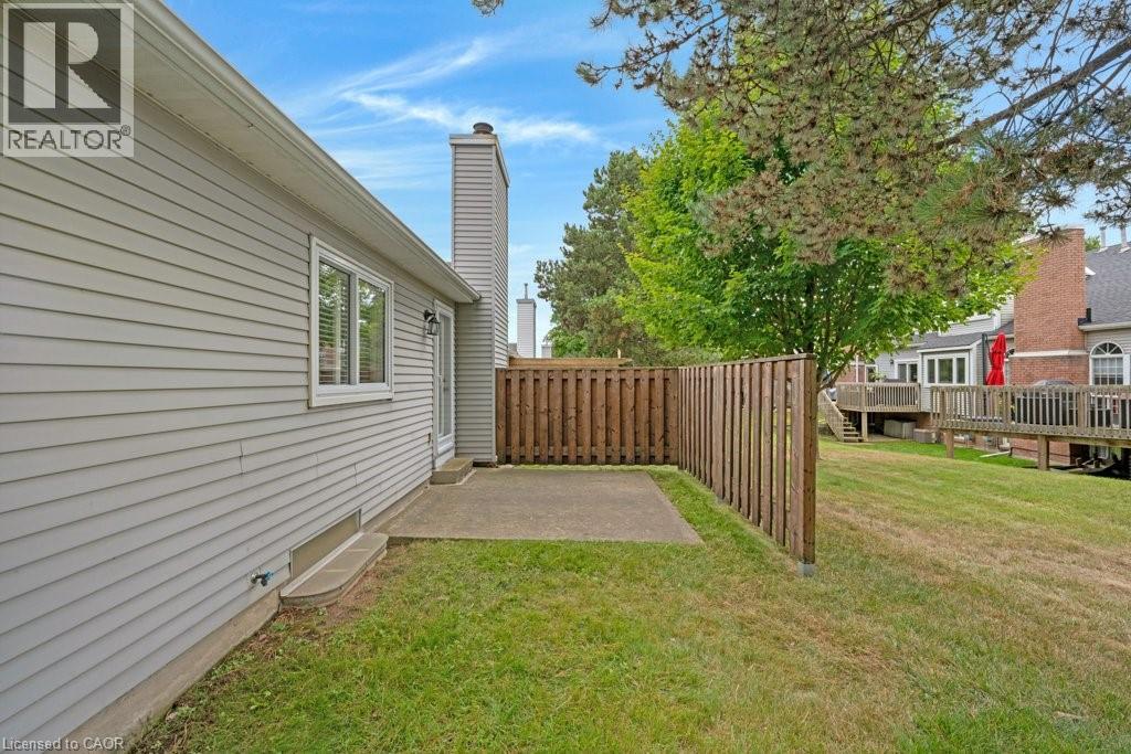 Photo 32 of 15 Quinte Crescent Unit 15, Kitchener ON