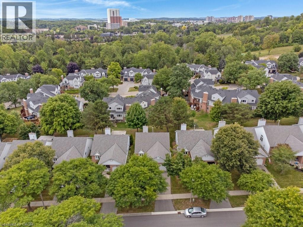Photo 34 of 15 Quinte Crescent Unit 15, Kitchener ON